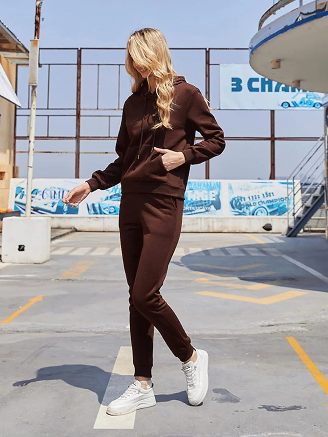 Alunzoem Sweatsuits for Women Set 2 Piece Jogging Outfits Long Sleeve Hoodie Sweatshirt Sweatpants Tracksuit
