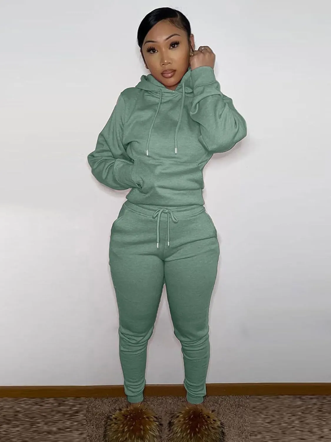 Alunzoem Sweatsuits for Women Set 2 Piece Jogging Outfits Long Sleeve Hoodie Sweatshirt Sweatpants Tracksuit