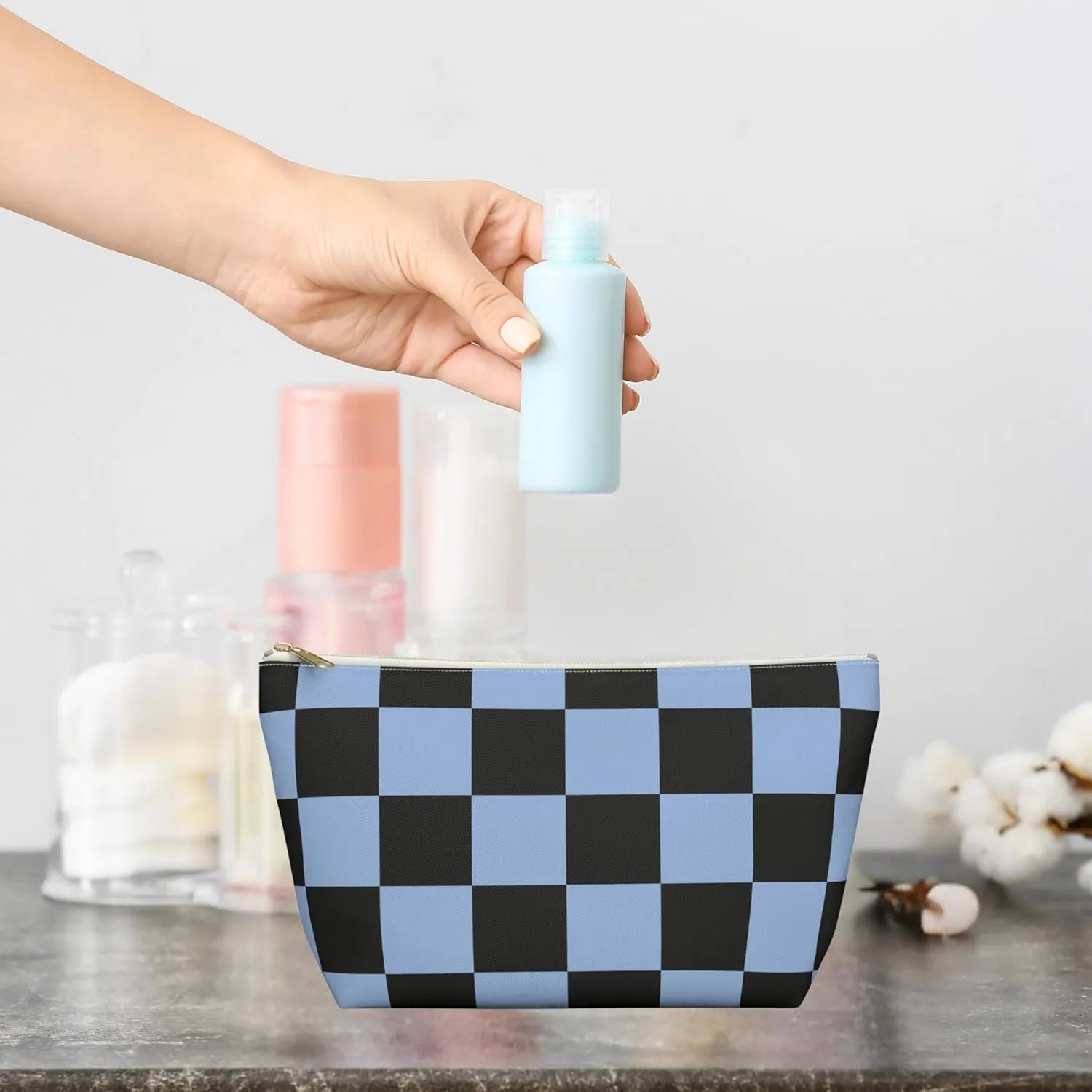Black and White Checkered Accessory Pouch  Stylish Zippered Makeup Bag, Travel Cosmetic Bag, Pencil Case for Women & Men (Blue Checkered, Large)