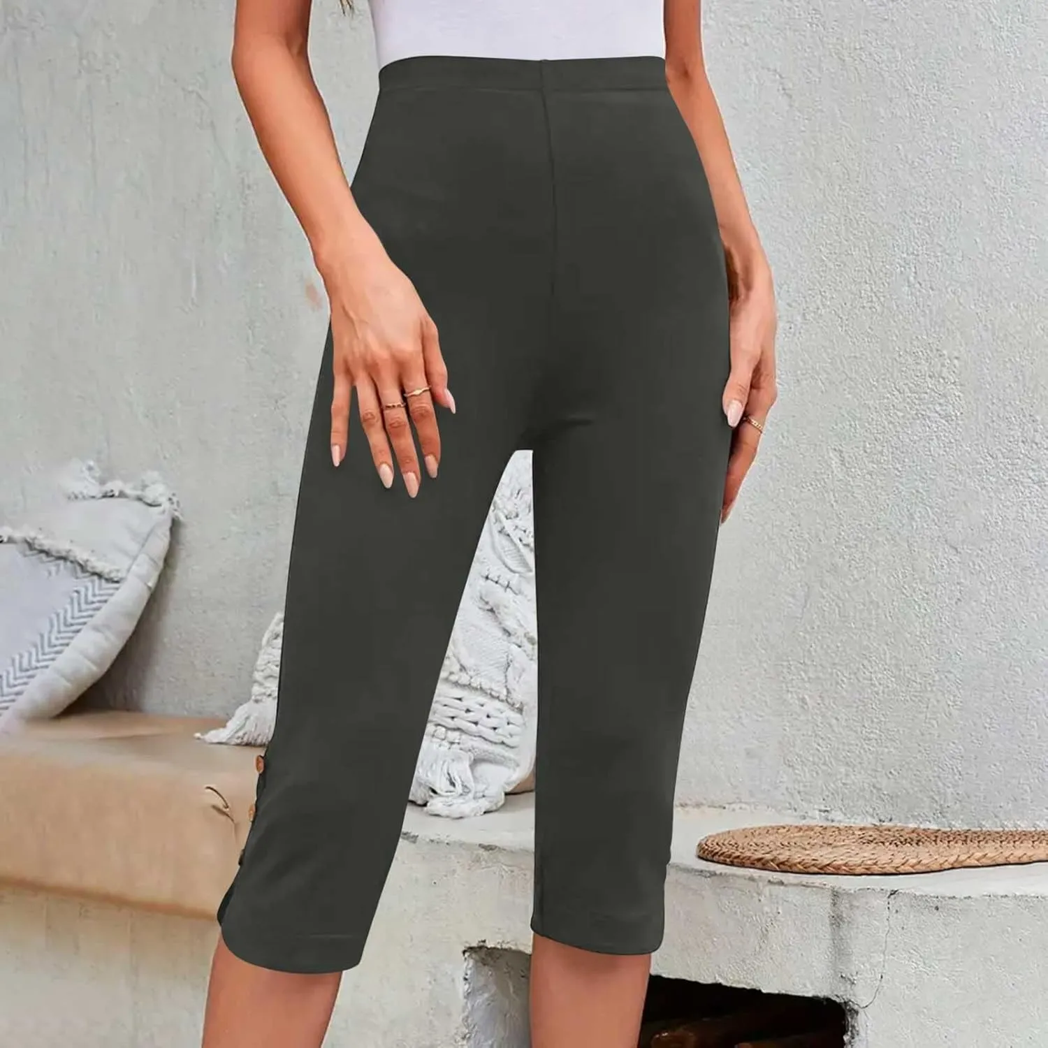 Capri Pants for Women Casual Summer Cropped Pants Plus Size Elastic Waist Capris Comfy Workout Loose Yoga Pants