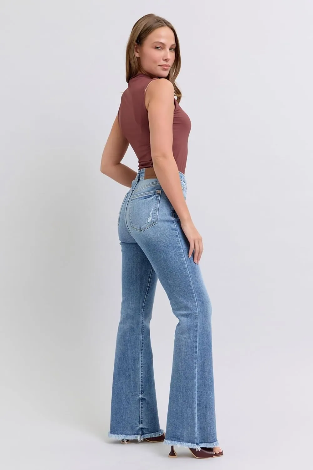 Judy Blue High Waist Bootcut Jeans with Fray Hem  Stylish and Comfortable Cotton-Blend Denim for Women - 82486
