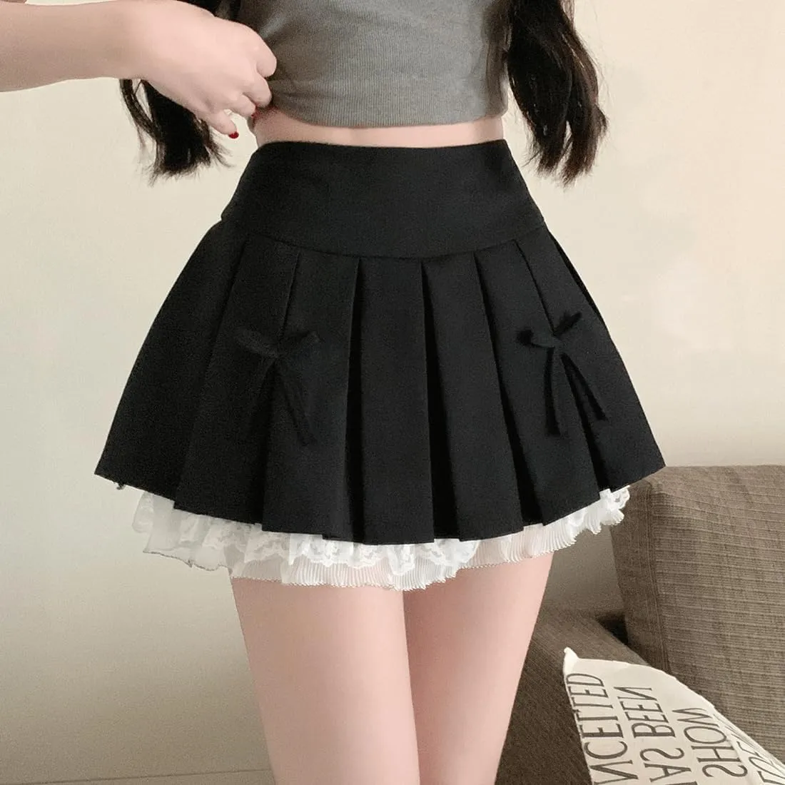 Kawaii Lolita Harajuku Goth Fashion Casual Style Zipper A-Line Cute Knot-Bow Lace Trim Pleated Short Skirt