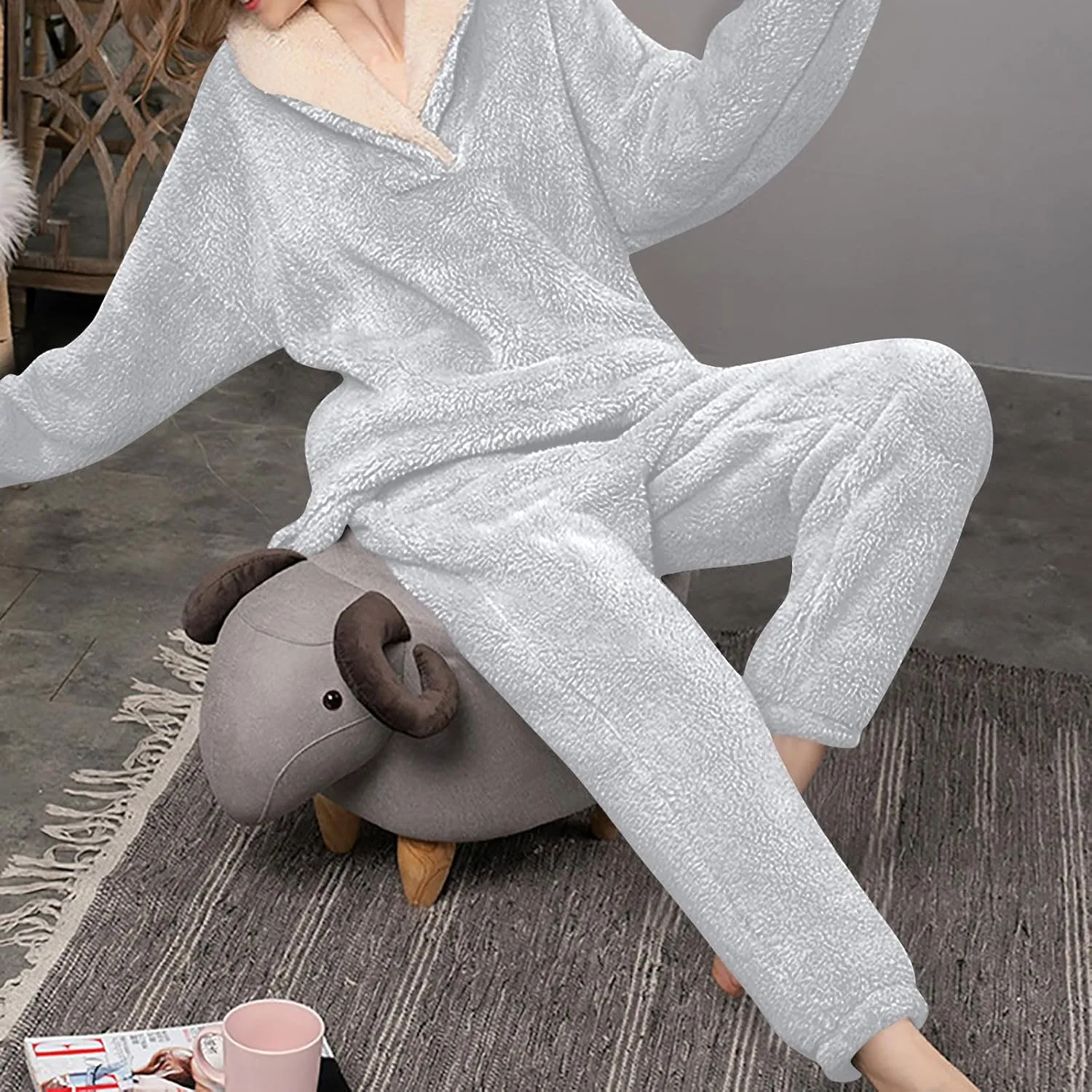 Mzkdieey Fluffy Pajamas Set for Women Fleece Pullover Pants Loose Plush Sleepwear 2 Piece Pjs Set Warm Fuzzy Loungewear