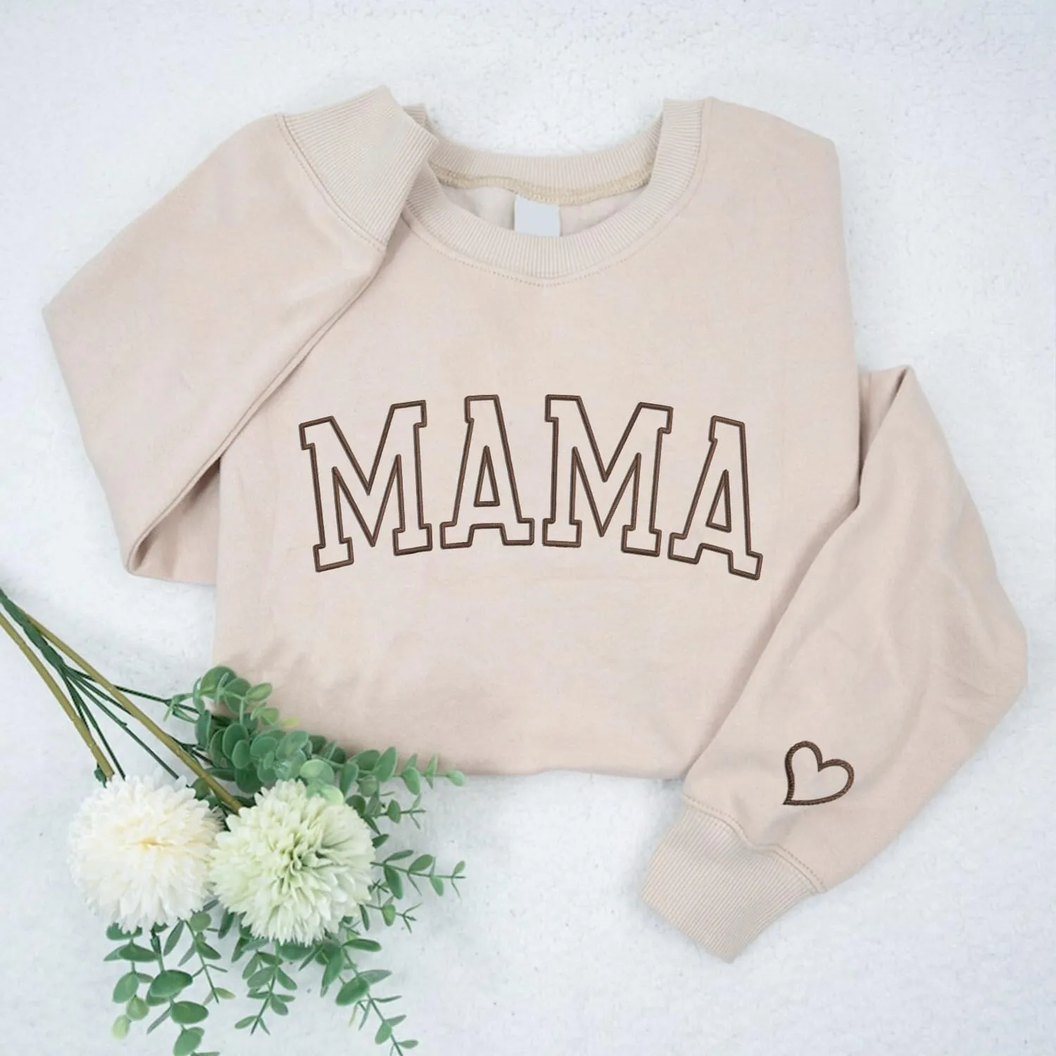 NAZENTI Embroidered Mama Sweatshirt, Mothers Day Sweatshirt Gifts for Mom Mama, Embroidered Crewneck Sweatshirt for Women
