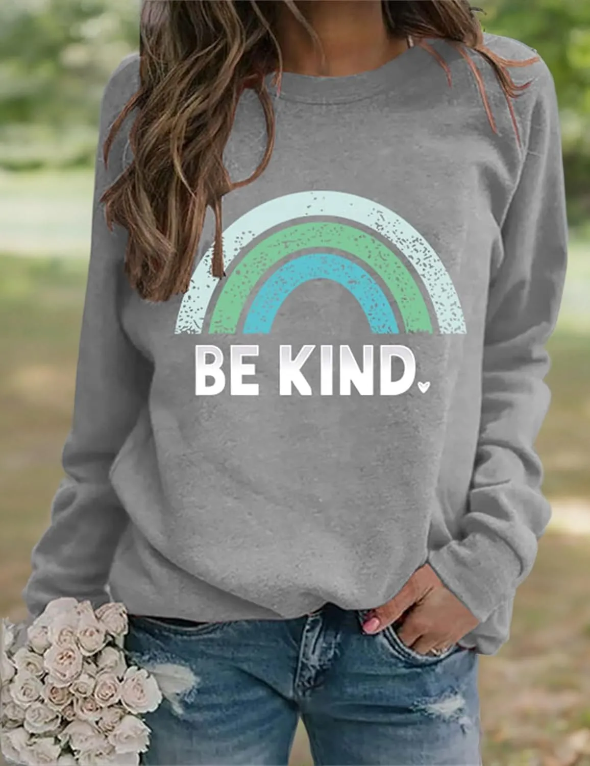 Sea Zaela Women Casual Fall Oversized Sweatshirts For Women Long Sleeve Tops Crewneack Cute Graphic Loose Fit Pullover