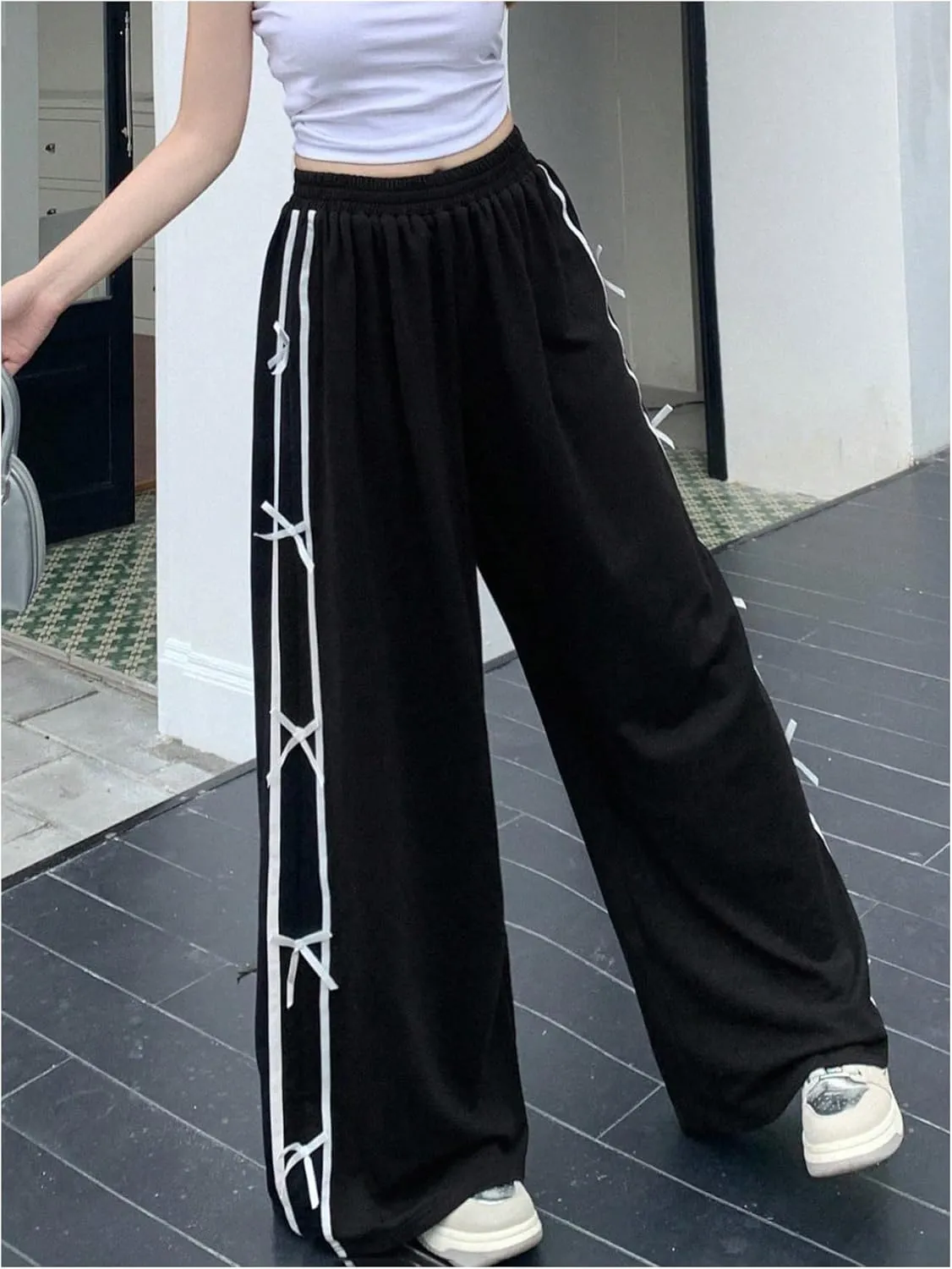 WDIRARA Women's Bowknot Striped Wide Leg Pants Elastic High Waist Y2K Long Trousers