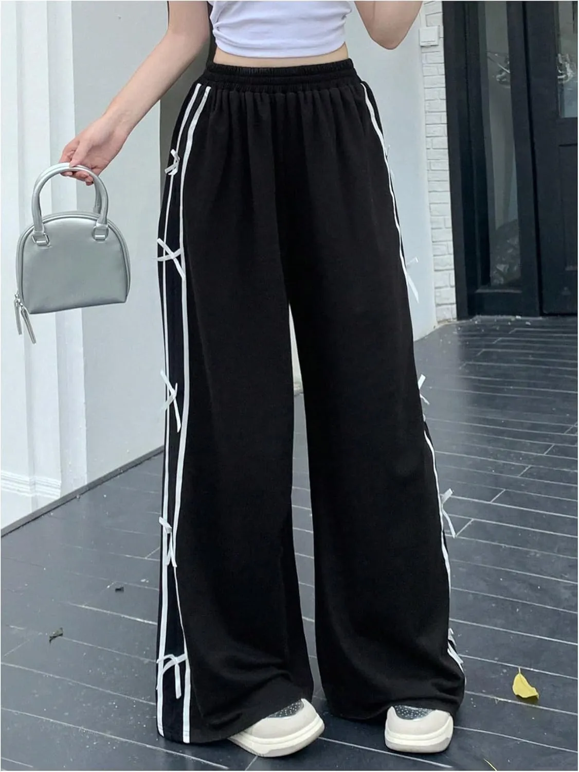 WDIRARA Women's Bowknot Striped Wide Leg Pants Elastic High Waist Y2K Long Trousers