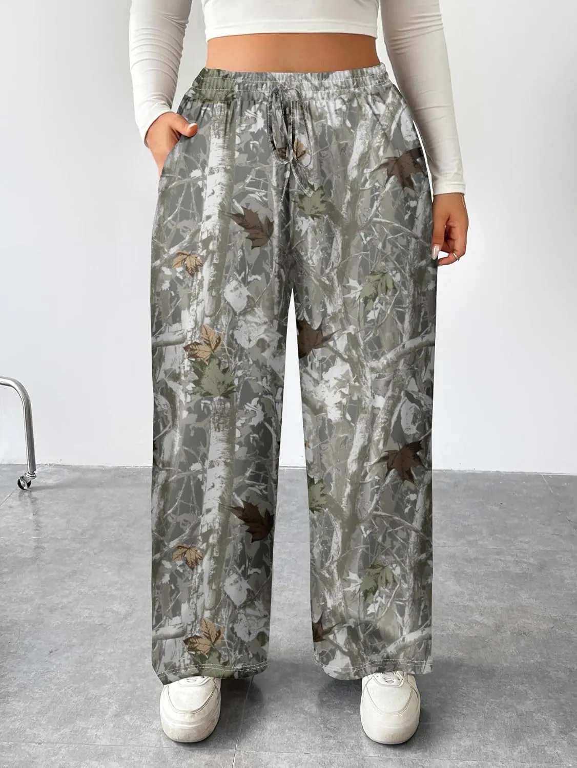 WDIRARA Women's Plus Size Leopard Print Pants Elastic High Waist Trousers with Pockets